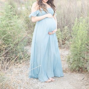 Vici CAN’T HURRY LOVE OFF THE SHOULDER MAXI DRESS